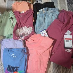 Youth Girls NWT  Nike, NWT Jeans & Gently Used Tahirts