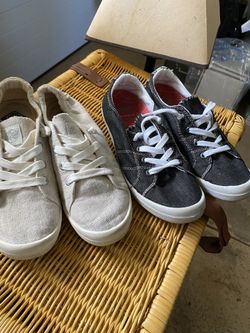 Size 8.5 Women’s Shoes