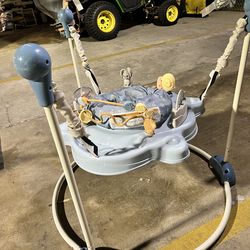 Cosco Kids Twirl-and-Bounce Activity Center