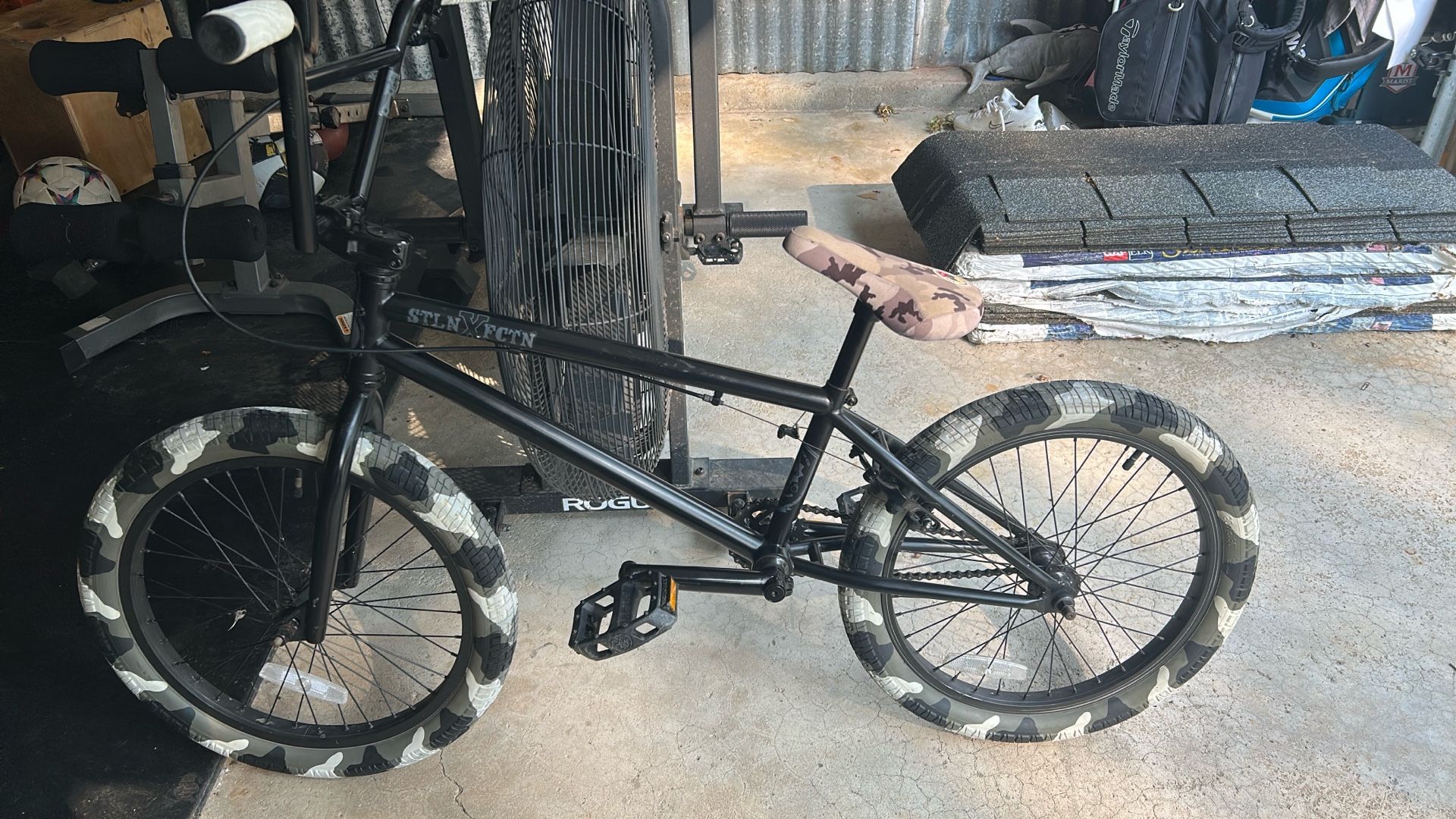 STLN X FCTN BMX BIKE