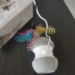 Cat Toy - Automatic/ Chargeable