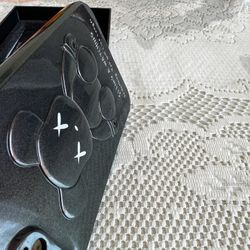 3D Phone Case | Purple Bearbrick Push-up