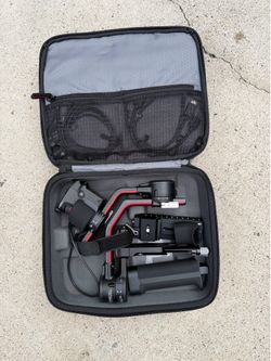 DJI RS 2 Gimbal Stabilizer Pro Combo