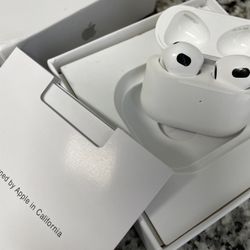Gen 3 AirPods 