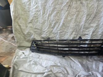 2020 2024 cadillac xt5 front lower grille