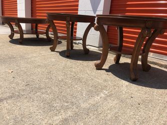 3 Tables 1 Center Piece 2 End