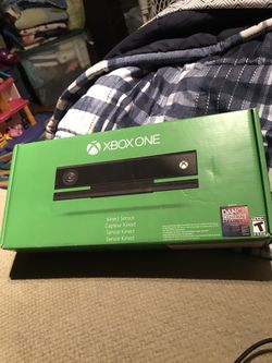 X-Box One Kinect Sensor with Dance Central Spotlight