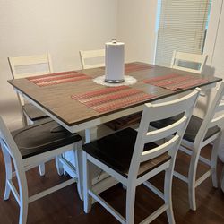 Farmhouse Dinning Table - 6 Chairs