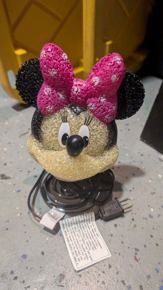 Minnie Lamp 