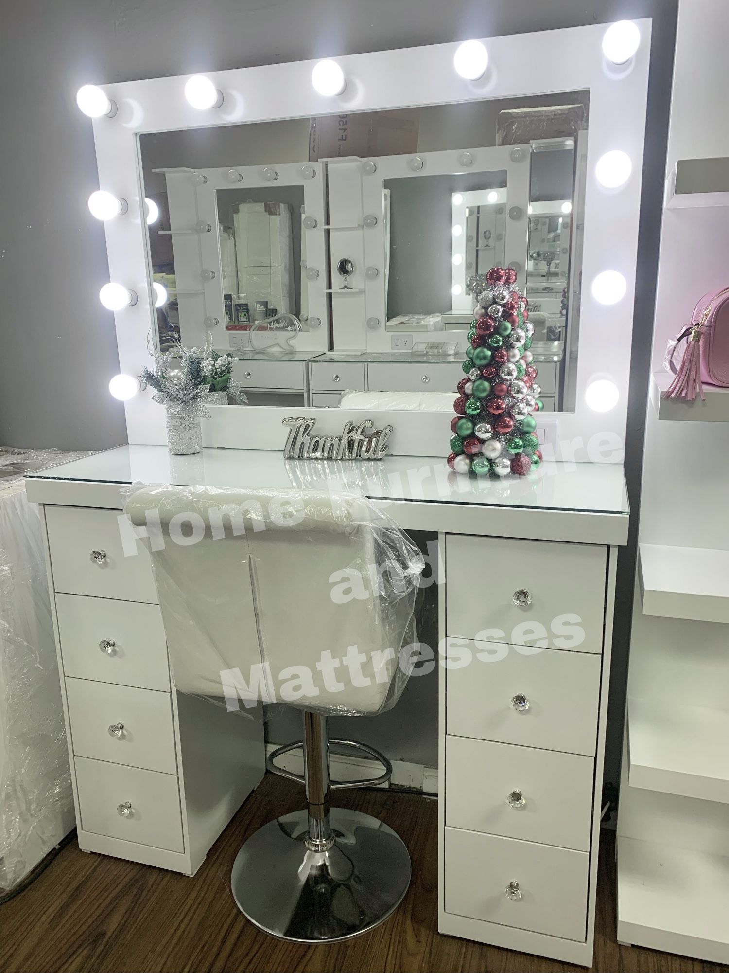 Vanity Set Hollywood Mirror LED Lights MakeUp Table✨Brand New