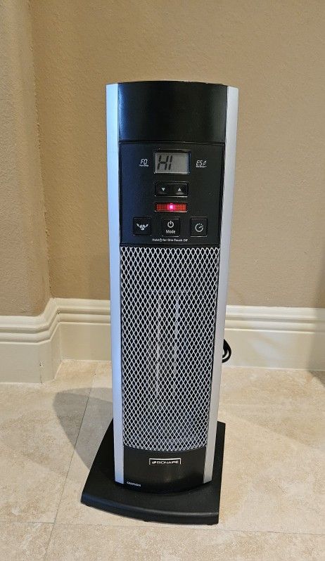 Bionaire - Ceramic Mini Tower Heater - Black