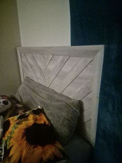 Queen bed with bed frame barley used