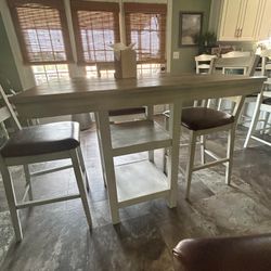Dining Table With 4 Chairs 