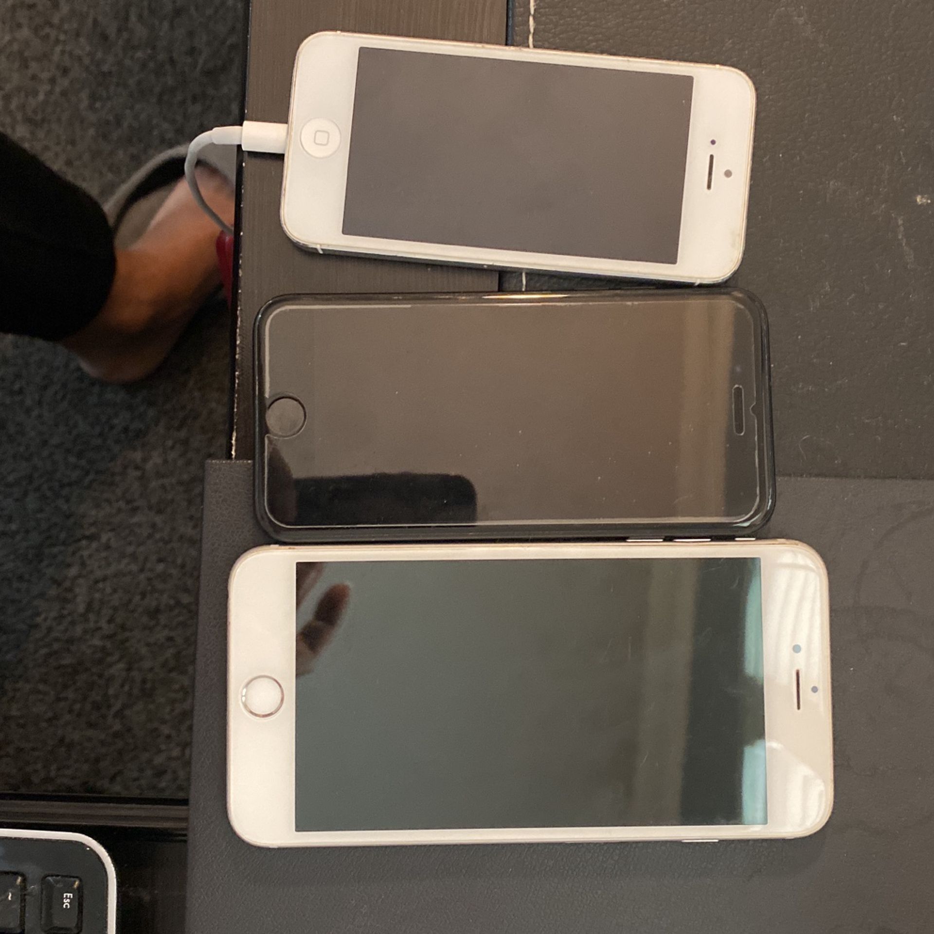 3 iPhones 4sale - iPhone 5, iPhone 6 Plus and iPhone 7 