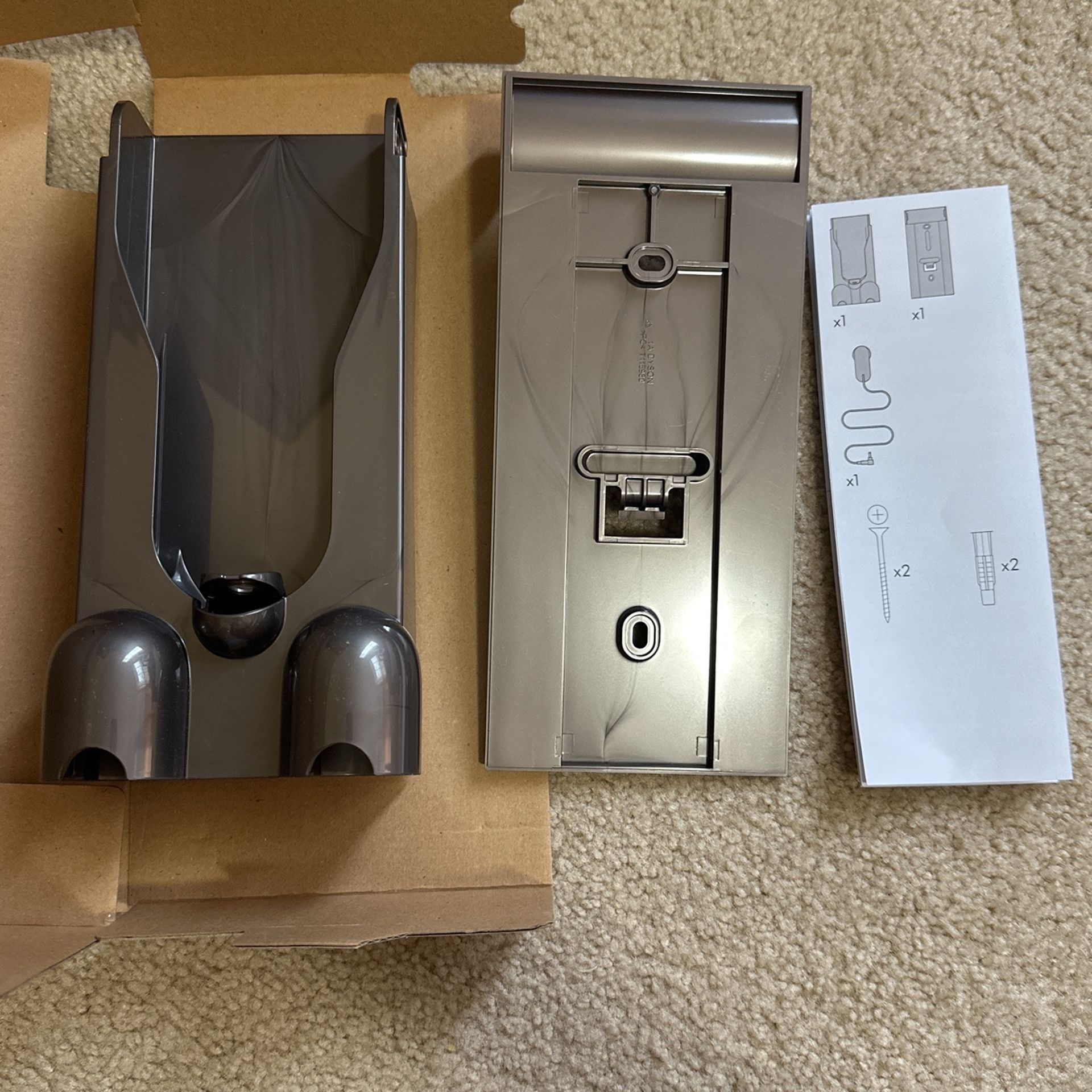 Wall Mount Stand Charging Stand Vacuum Cleaner Charger Hanging Dock Accessory, Compatible for Dyson V12 Detect Slim / V12 Slim