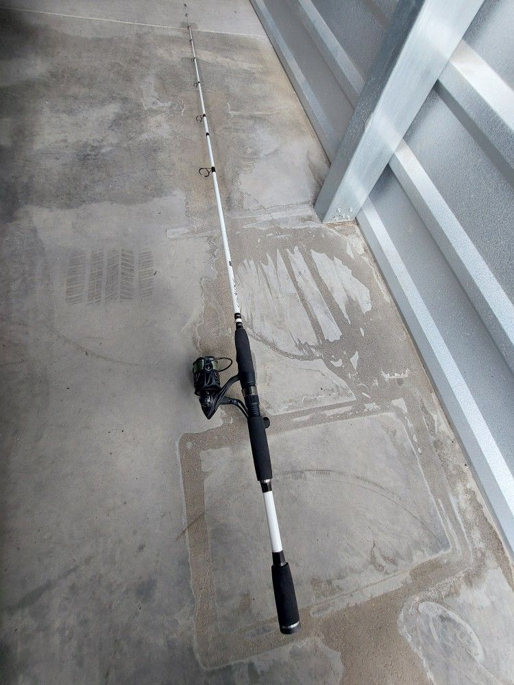 New Candace CC5 fishing Pole