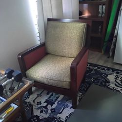 Resort Style Arm Chair $35