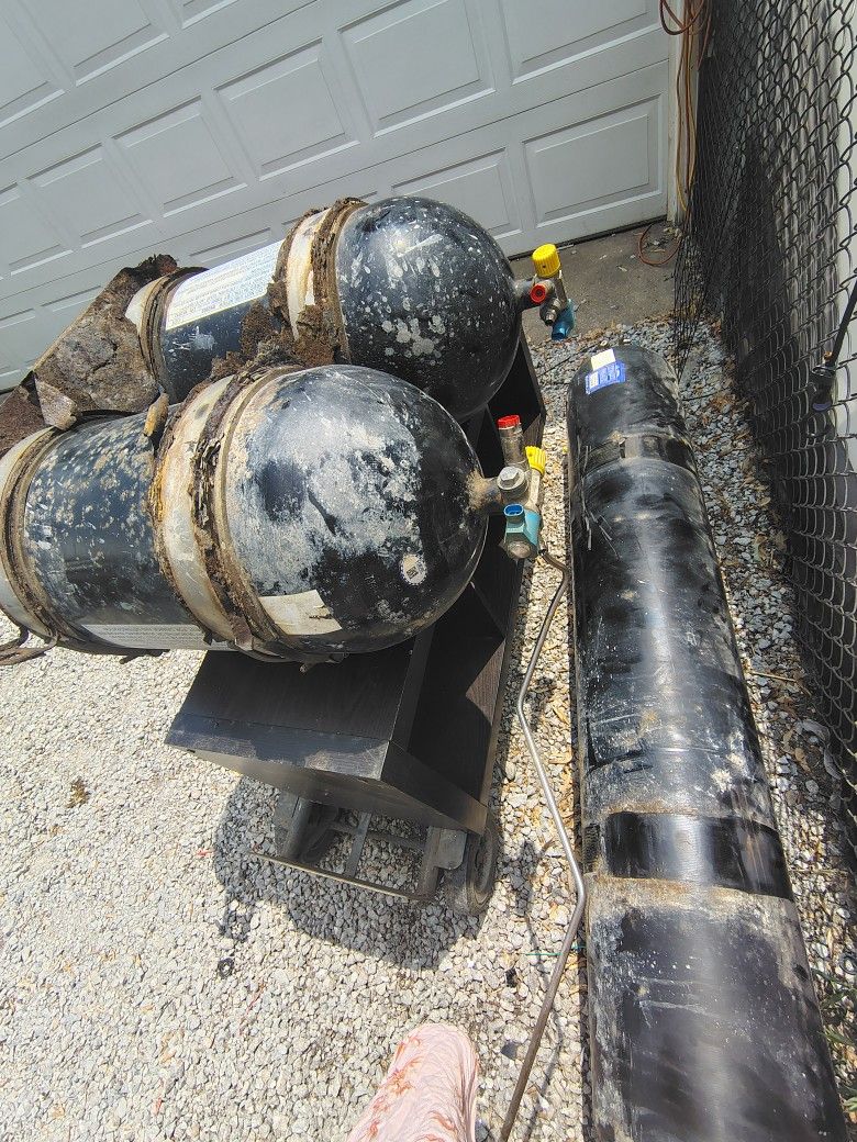 CNG Tank System