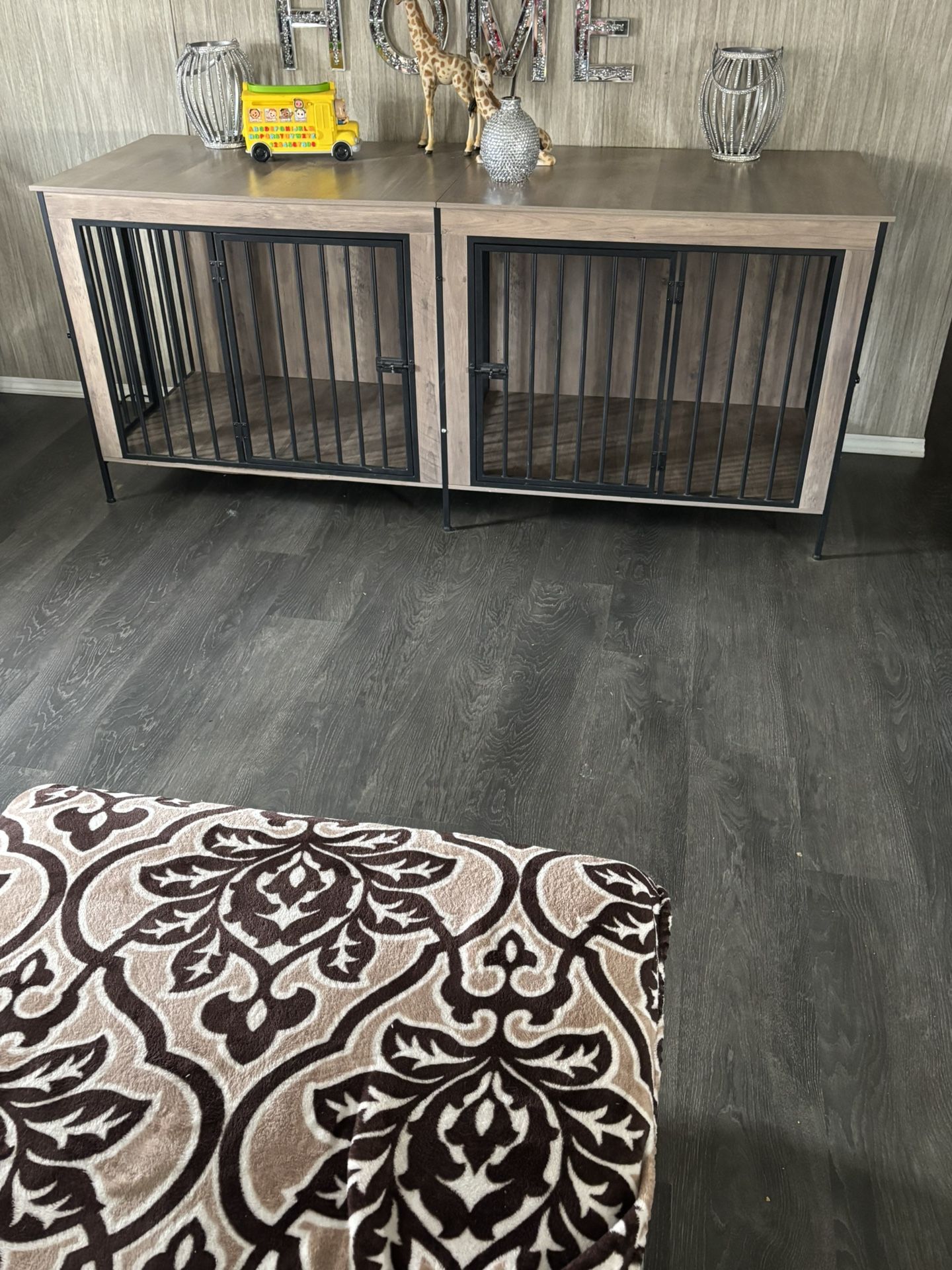 Large dog cage