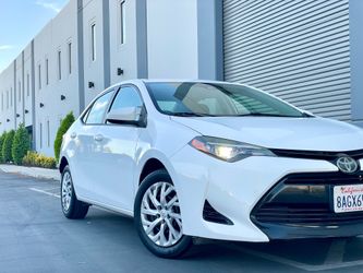 2017 TOYOTA COROLLA LE
