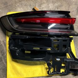 Porsche Macan Tail Light Left 2019-2026 95B945091AL OEM Insurance Quality