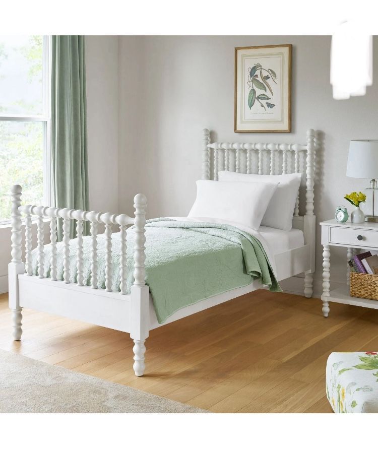 Twin Spindle Bed, Bed Frame, White, New in Box