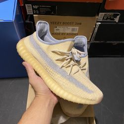 Adidas Yeezy 350 Linen size 10.5 VNDS