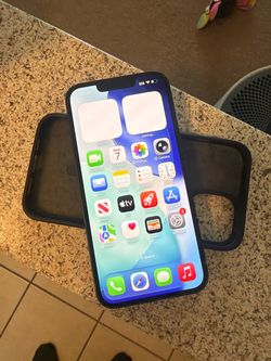 Apple iPhone 14 128gb with Black Case