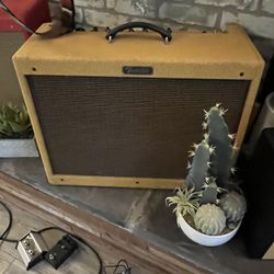 Fender Blues Deluxe Reissue in Lacquered Tweed