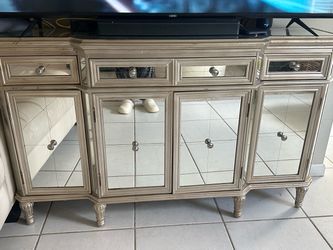 Elegant Mirrored TV Console