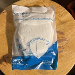 KN95  FACE MASK