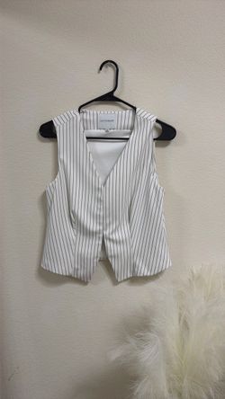 Stripped vest