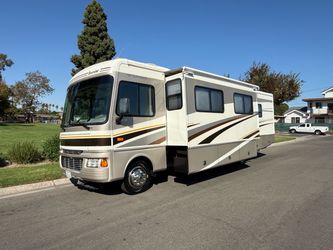 Fleetwood Bounder Class A Motorhome RV