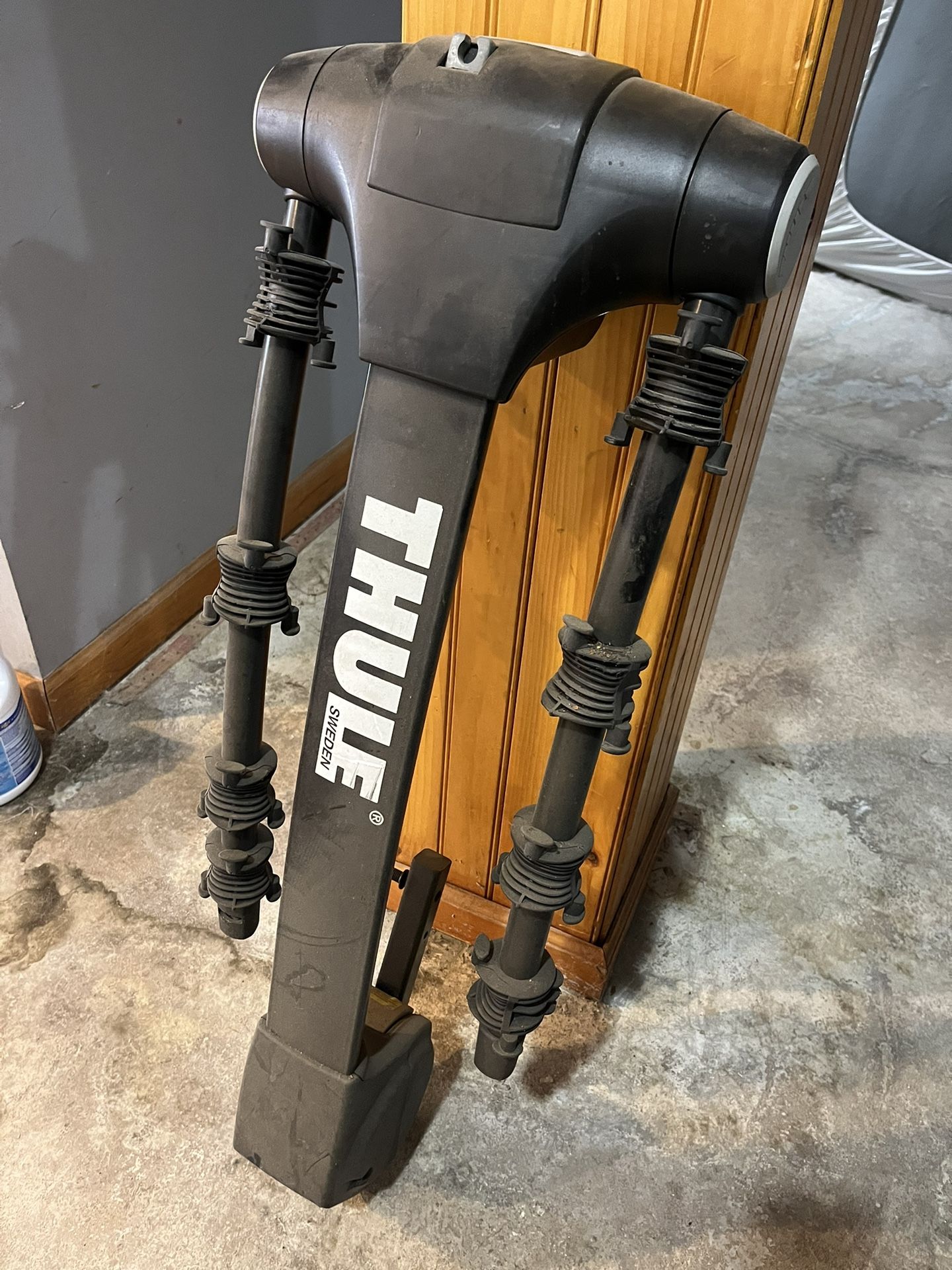 THULE 4 Bike Rack Hitch