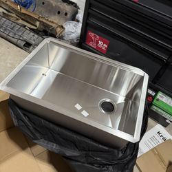 Kraus 27inch Kitchen Sink