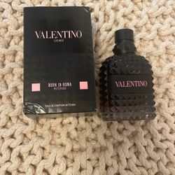 Valentino Born In Roma Intense 