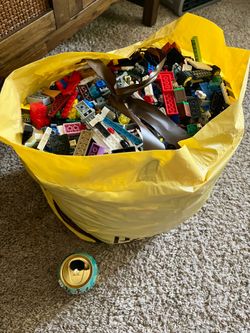 15 lbs of Lego loose pieces
