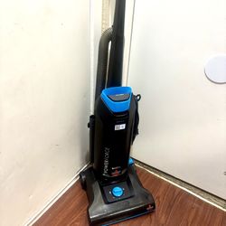 Vacuum Like New 