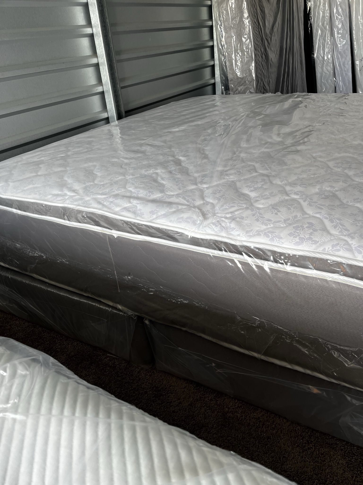 New King Size Mattress And Box Spring. Delivery Is Available