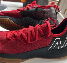 New Balance New Men’s 81/2 Shoe Red