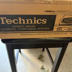 Technics Turntable 