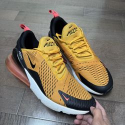  Nike Air Max 270. Men size 11.