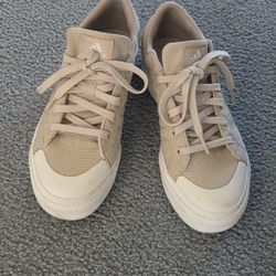 Adidas Size 8 1/2 Women