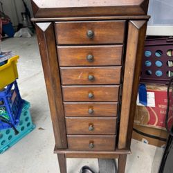 Jewelry Storage 