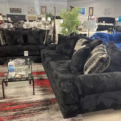Comfy Black Sofa & Loveseat❤️ $2399