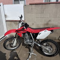 Honda 150R Dirt Bike