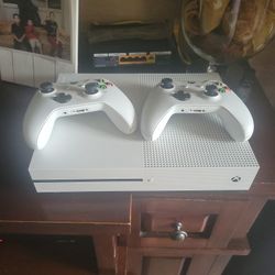 Xbox One S