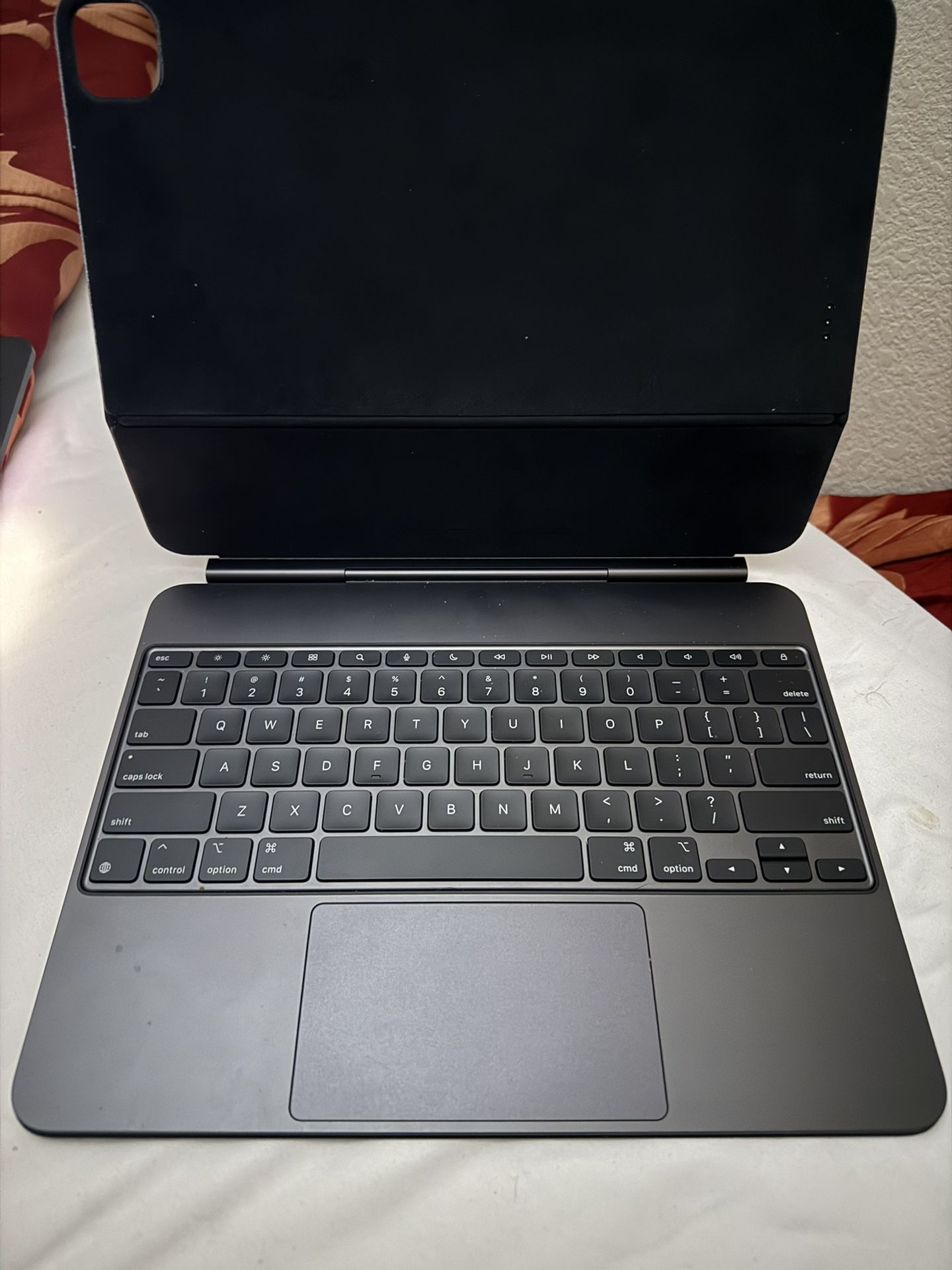 iPad Pro 13 Inch Magic Keyboard
