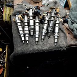 2006 F350 Diesel injectors 