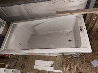 Bathtub